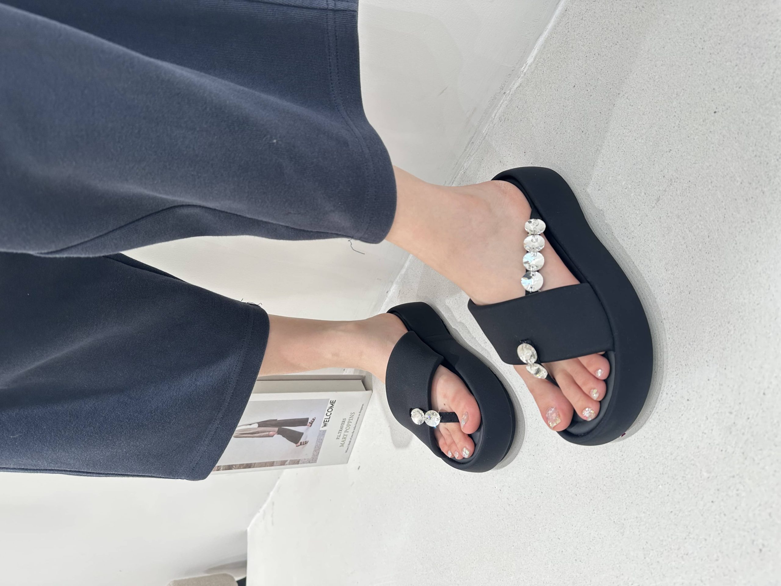Summer Rhinestone Toe Separator Thick Sole Slippers for Women - Versatile Slimming Height Increasing Beach Sandals - Image 3